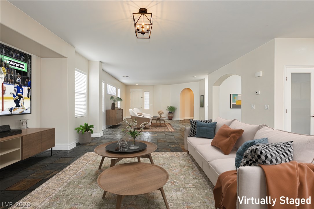 178 Castle Course Avenue Property Photo 4