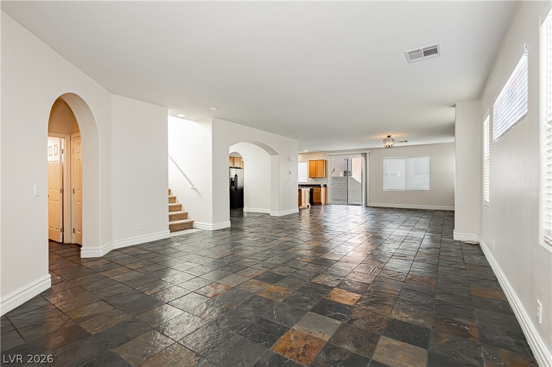 178 Castle Course Avenue Property Photo 12
