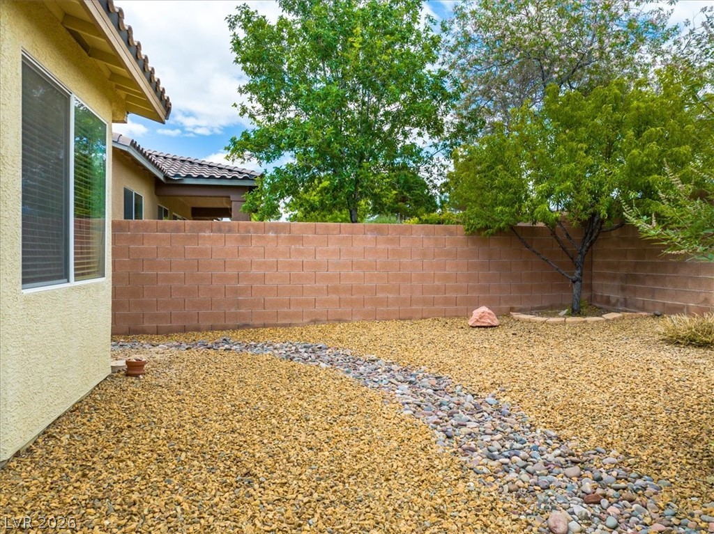 4725 Santa Fiora Street Property Photo 29
