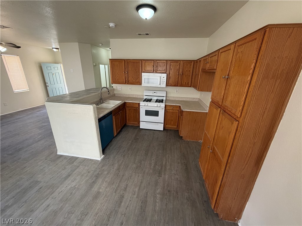 2506 Lady Elizabeth Court Property Photo 16
