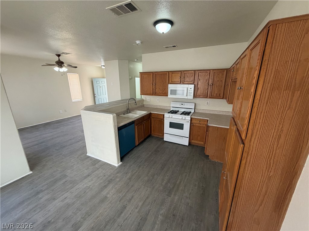 2506 Lady Elizabeth Court Property Photo 17