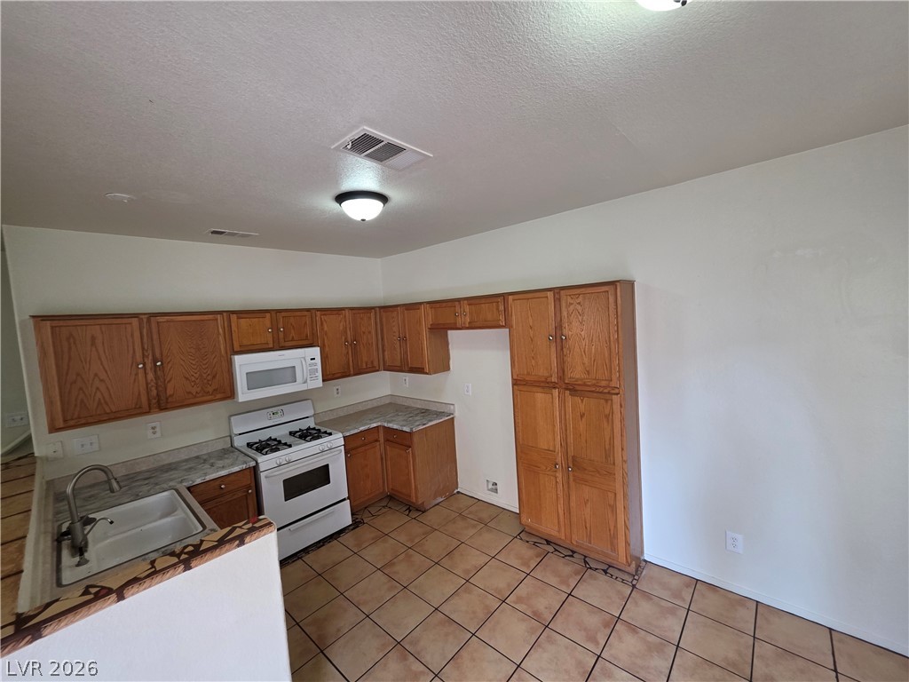 2506 Lady Elizabeth Court Property Photo 45