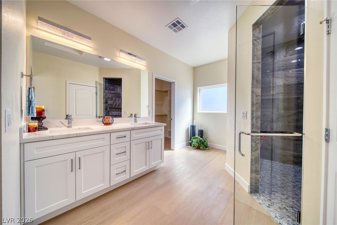 2880 South Red Rock Property Photo 4