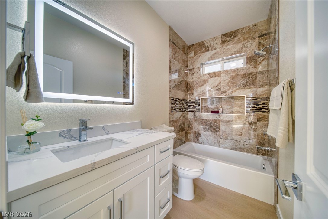 2880 South Red Rock Property Photo 15