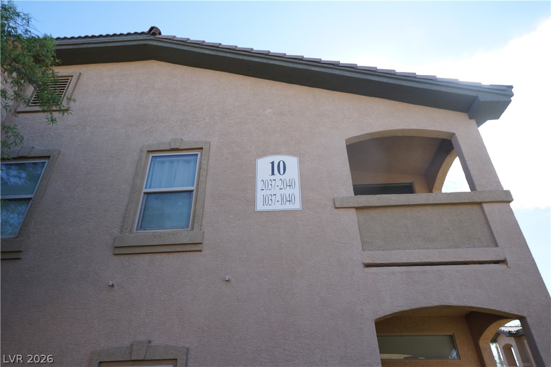 8985 South Durango Drive 1039 Property Photo 2