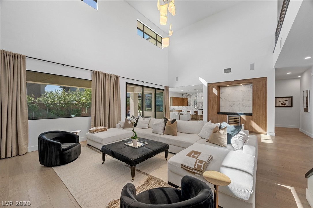 5 Gemstar Lane Property Photo 22