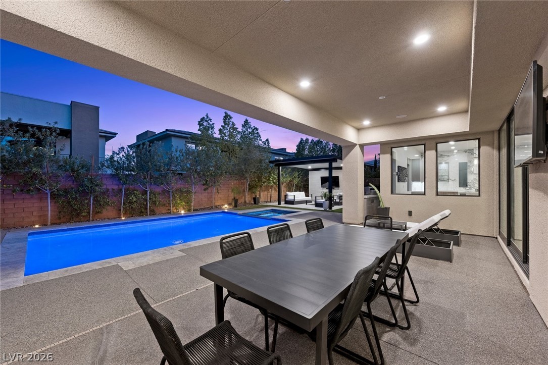 5 Gemstar Lane Property Photo 24