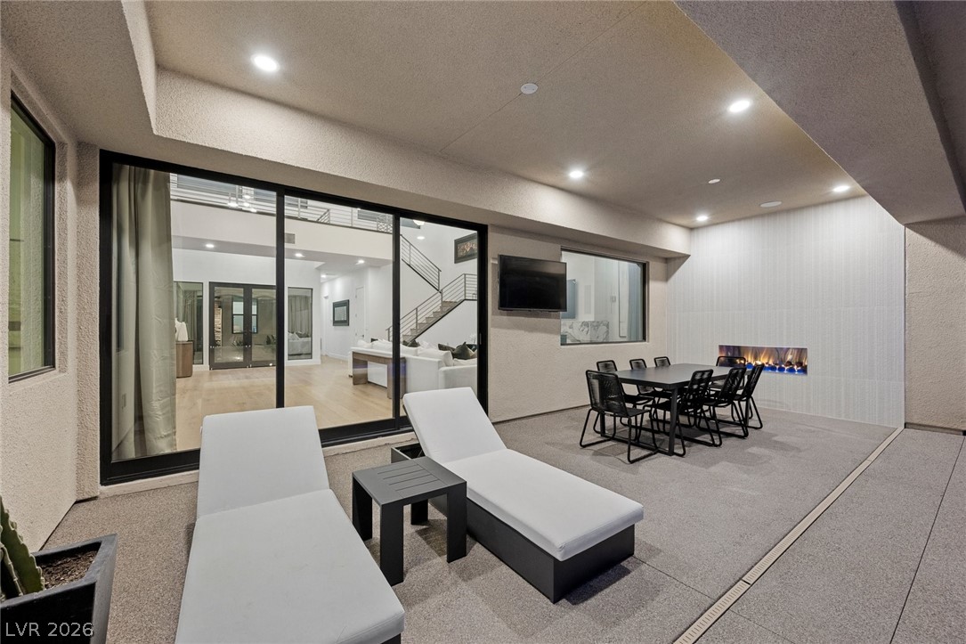 5 Gemstar Lane Property Photo 30