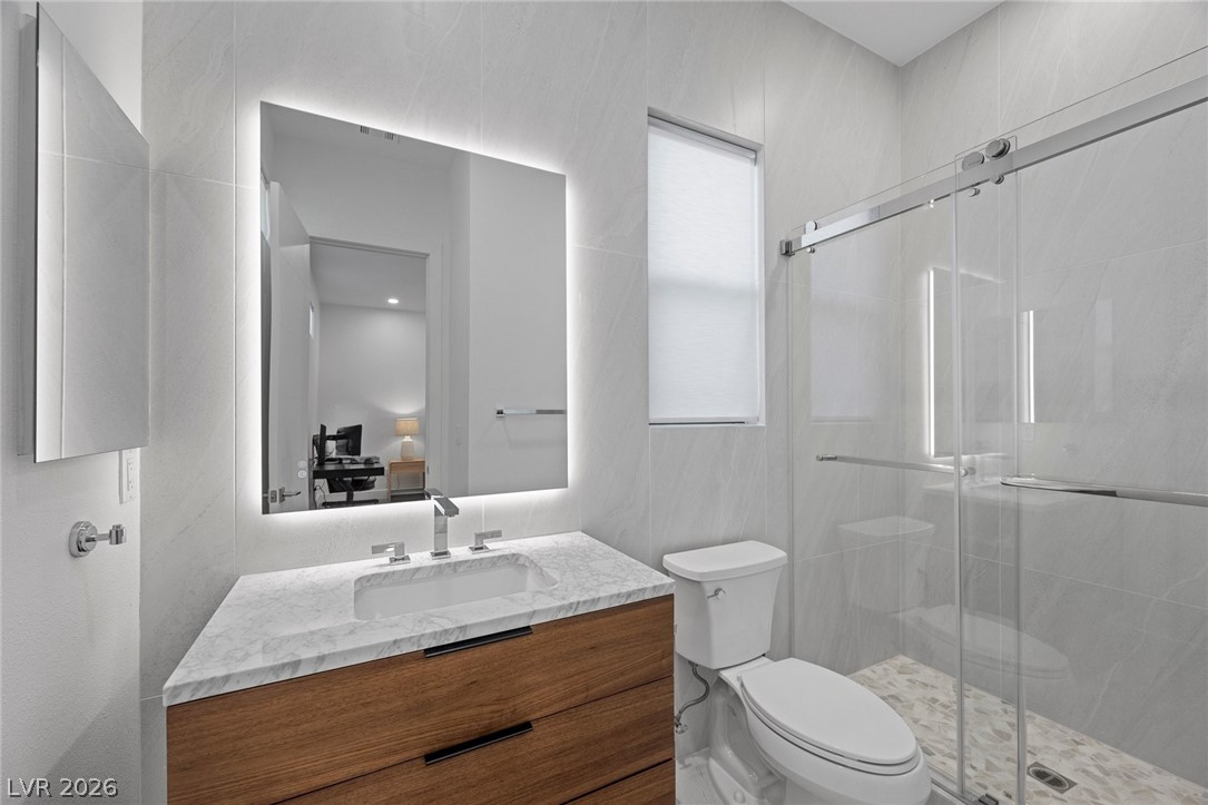 5 Gemstar Lane Property Photo 68