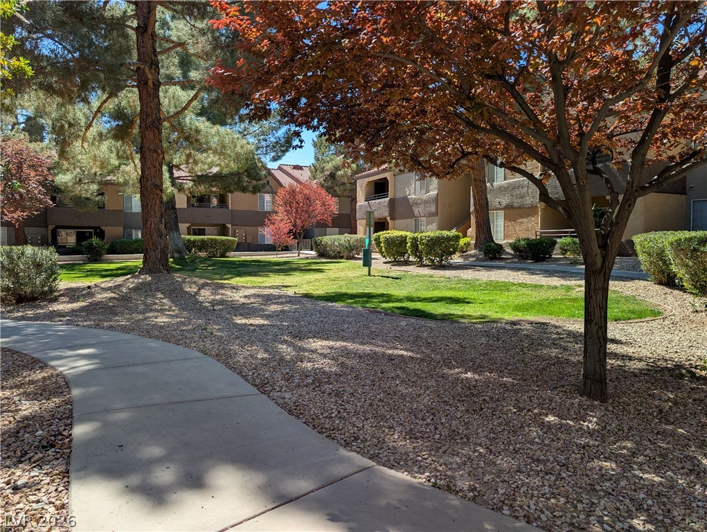 2200 South Fort Apache Road 1118 Property Photo 4