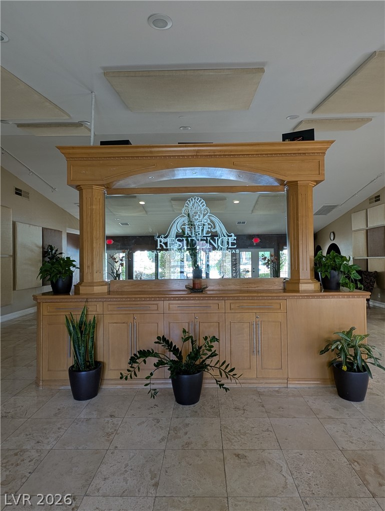 2200 South Fort Apache Road 1118 Property Photo 9
