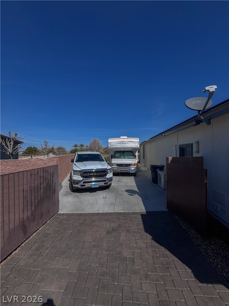 4816 East Cactus Canyon Drive Property Photo 3