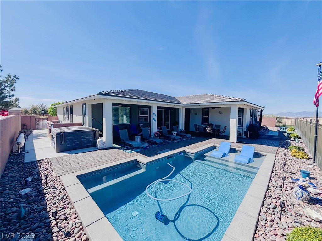 4816 East Cactus Canyon Drive Property Photo 6