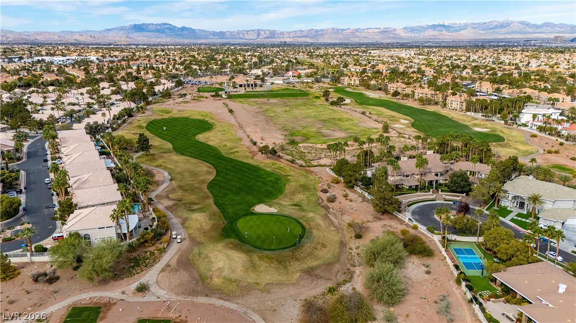 2057 Troon Drive Property Photo 8