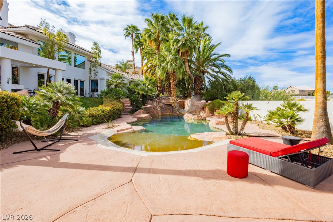 2057 Troon Drive Property Photo 17