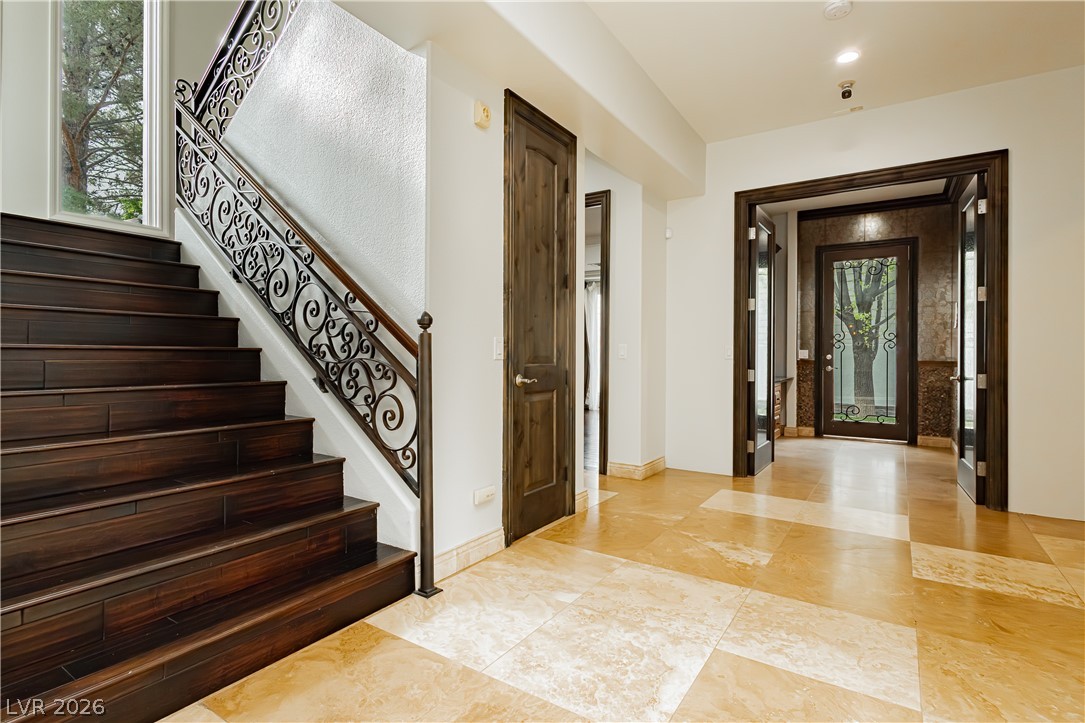 2057 Troon Drive Property Photo 20