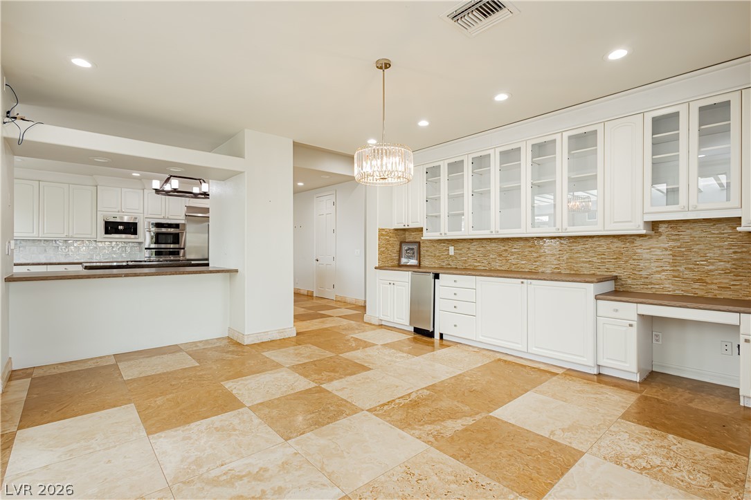 2057 Troon Drive Property Photo 28