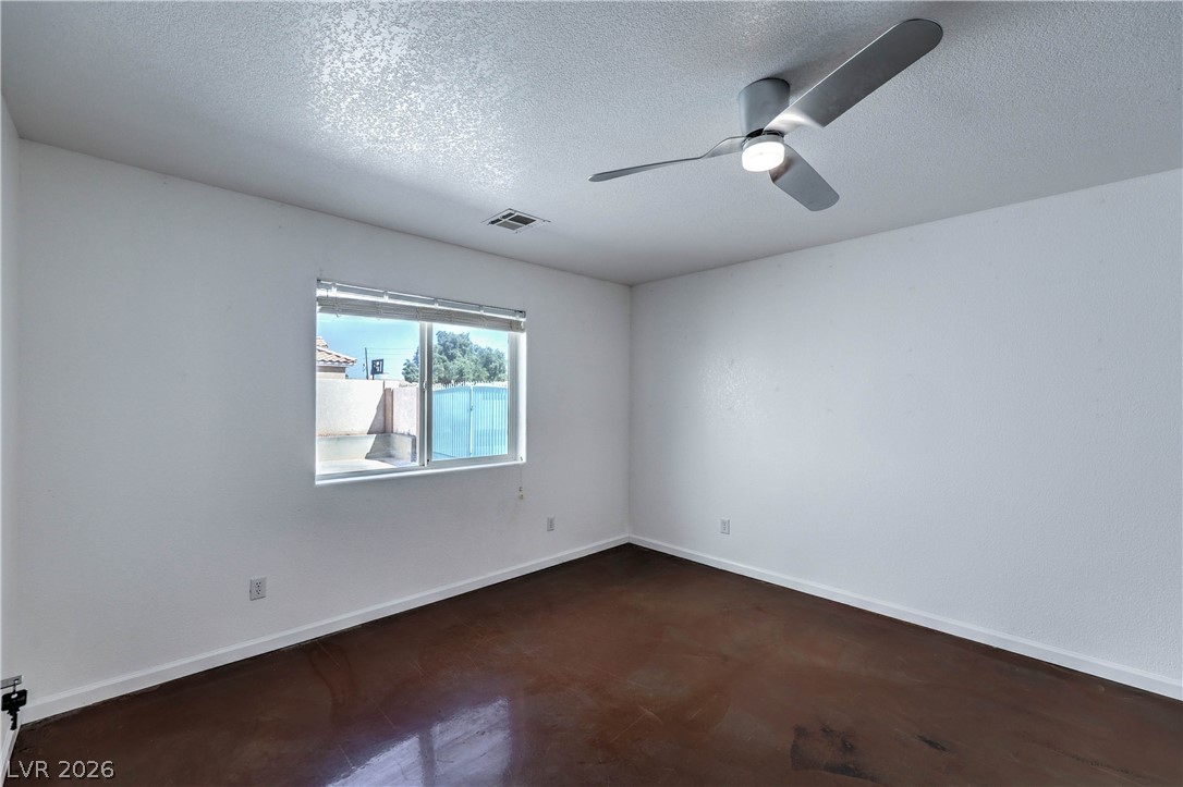 3195 Heyer Street Property Photo 21