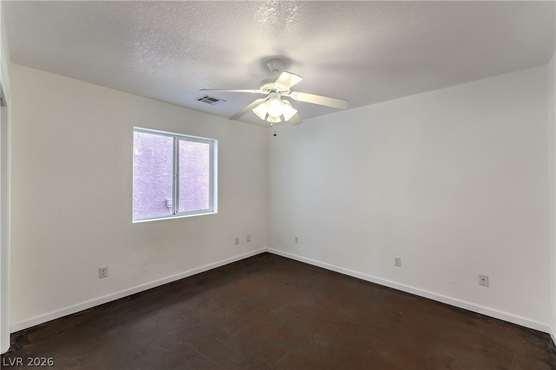 3195 Heyer Street Property Photo 26