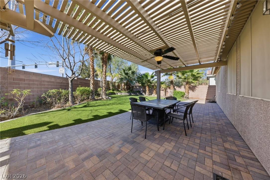 10029 Central Valley Avenue Property Photo 4