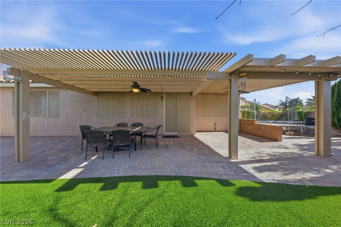 10029 Central Valley Avenue Property Photo 5