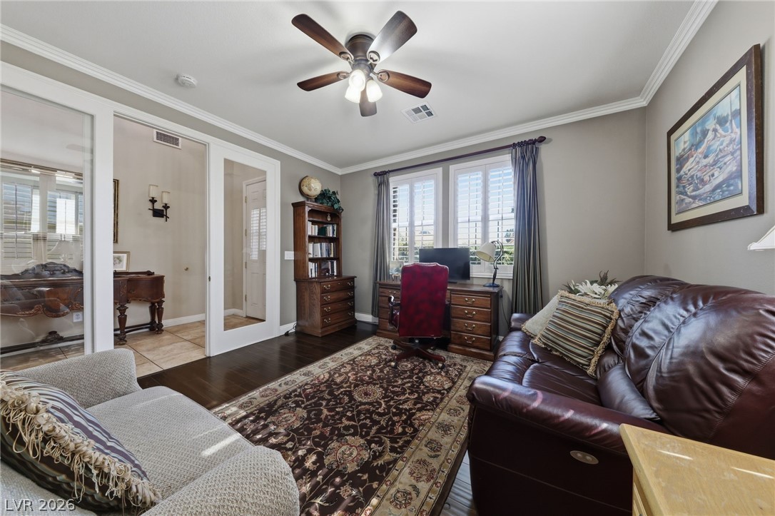 10029 Central Valley Avenue Property Photo 9