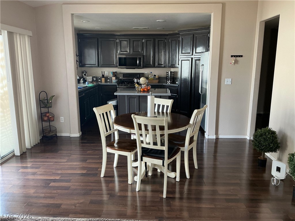 2220 Fountain Valley Way Property Photo 11