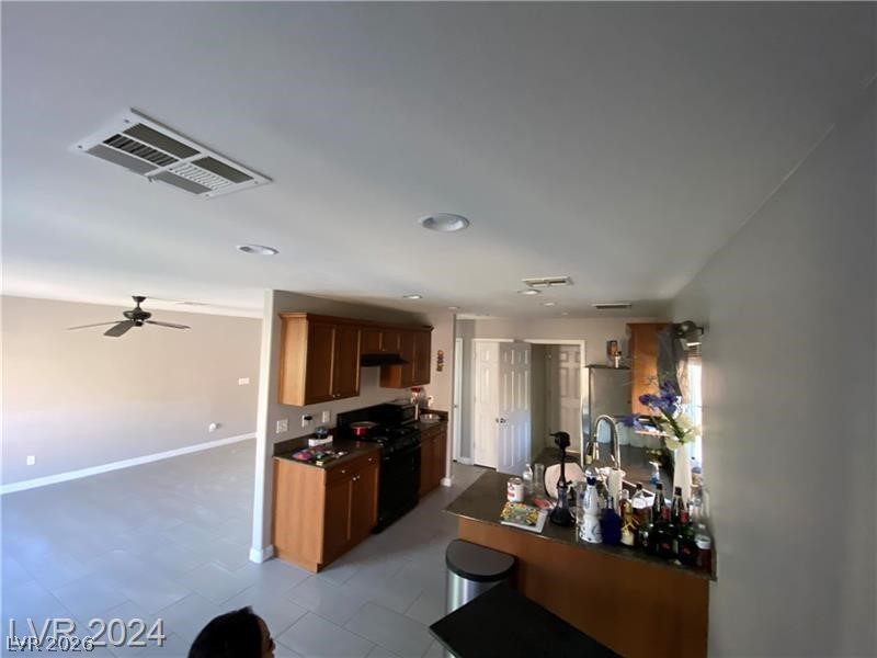 9956 Matfen Court Property Photo 10