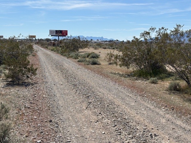 820 North Frontage Road Property Photo 2