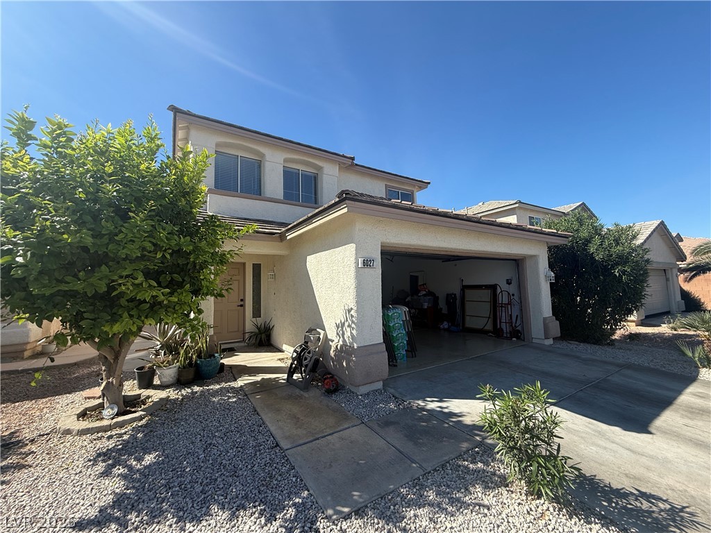 2765944 Property Photo 2