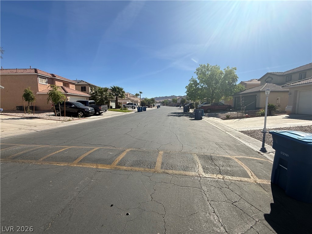 2765944 Property Photo 3