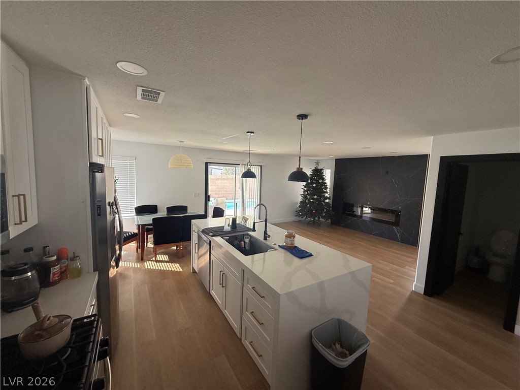 2765944 Property Photo 32