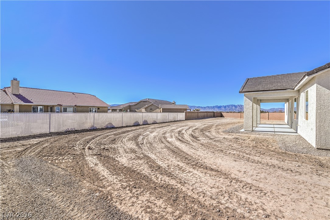 4641 Castlewood Property Photo 35