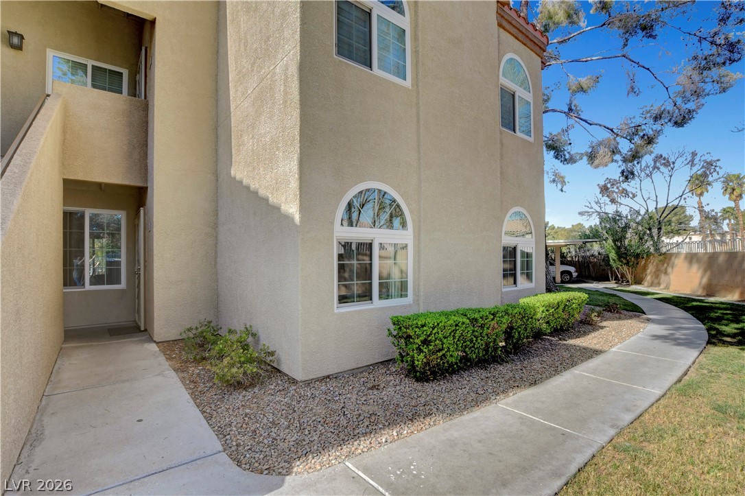 3145 East Flamingo Road 1124 Property Photo 2