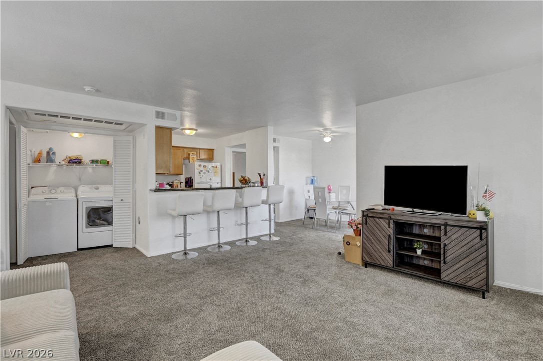 3145 East Flamingo Road 1124 Property Photo 5