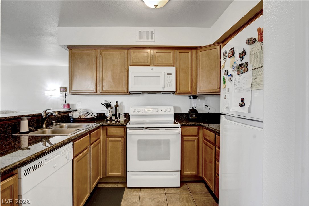 3145 East Flamingo Road 1124 Property Photo 6