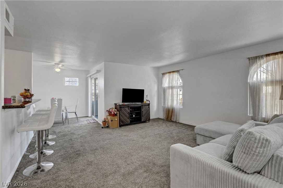 3145 East Flamingo Road 1124 Property Photo 16