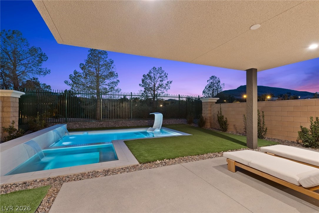 4053 Heron Fairway Drive Property Photo 30