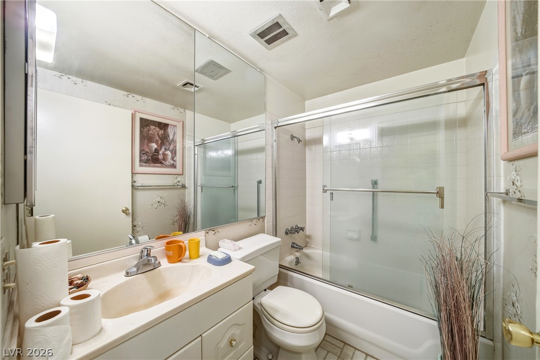 2305 Latigo Circle Property Photo 13