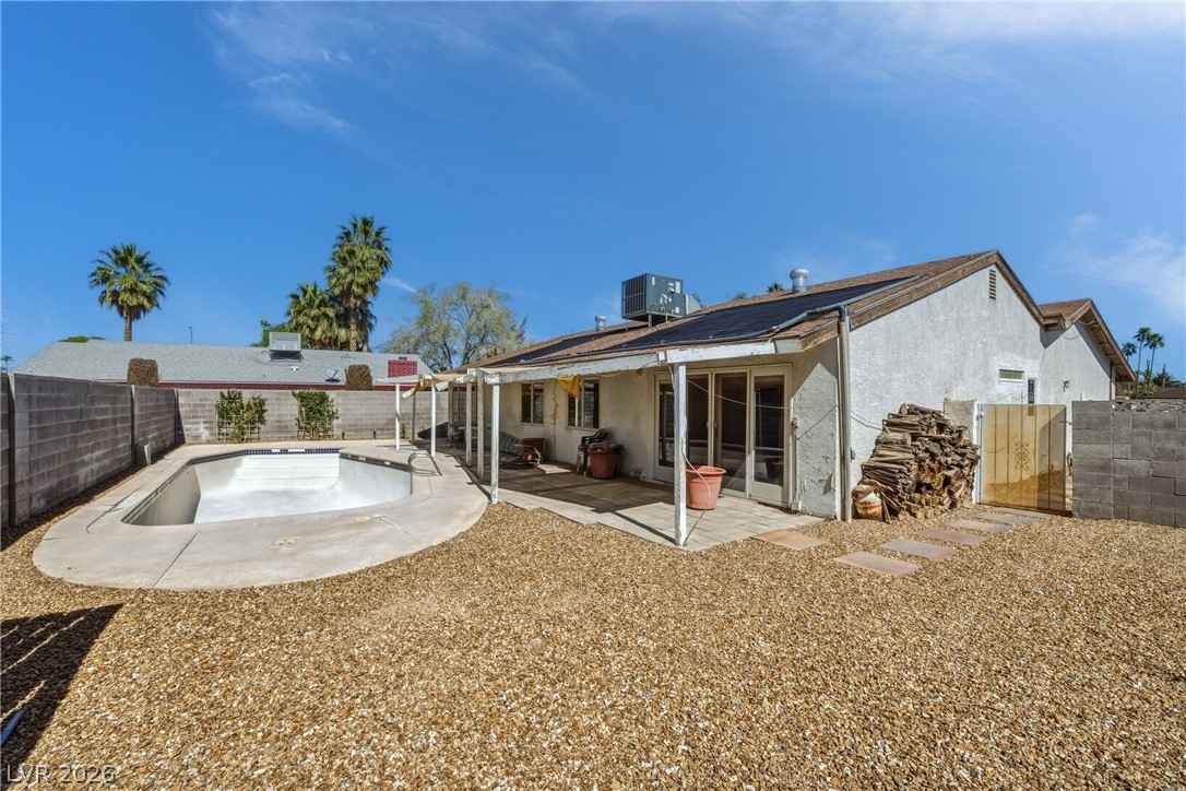 2305 Latigo Circle Property Photo 20