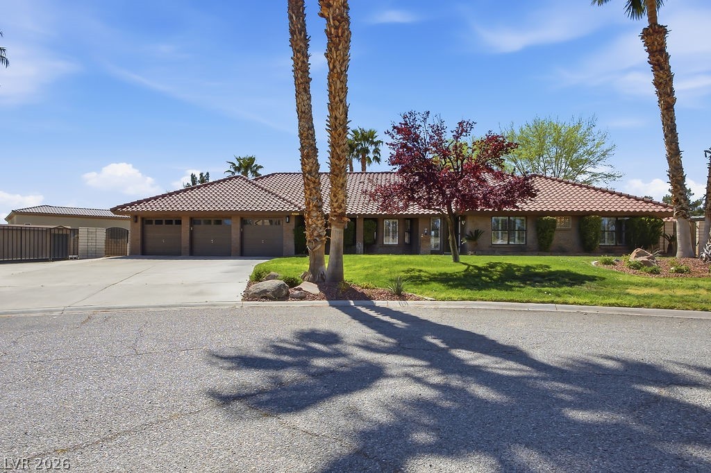 4925 North Juliano Road Property Photo 4