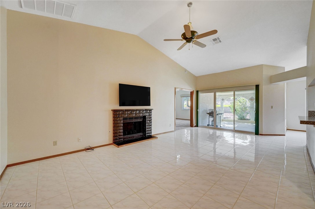 4921 Ocean Shores Way Property Photo 9