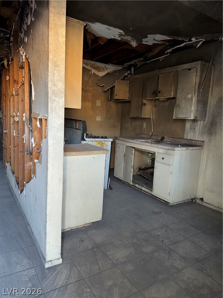 709 G Street Property Photo 17
