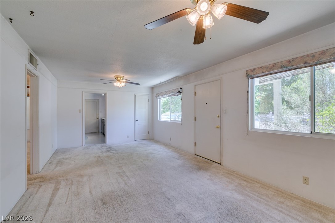 1127 Melville Drive Property Photo 14