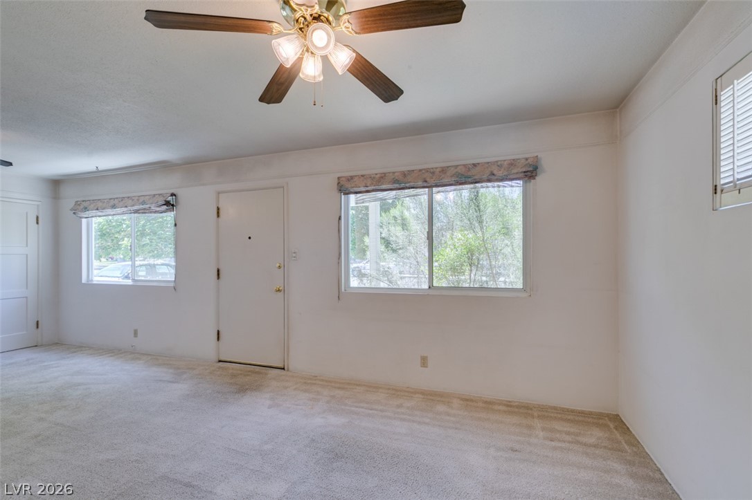 1127 Melville Drive Property Photo 15
