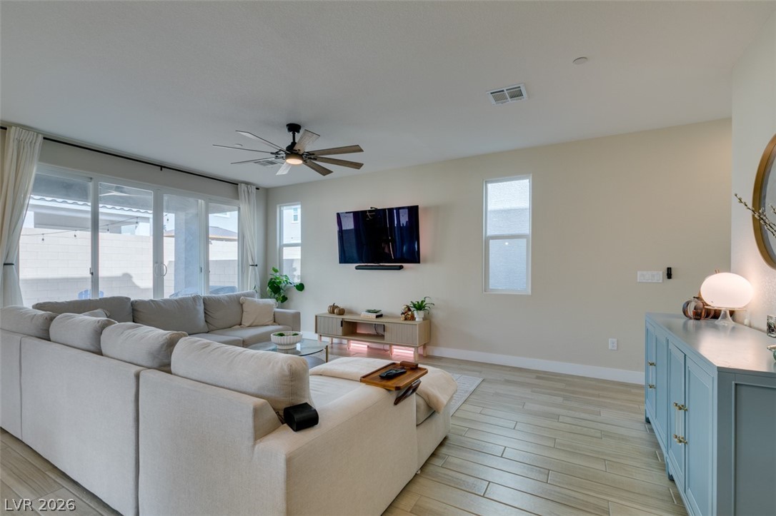 5059 Tranquil View Street Property Photo 9
