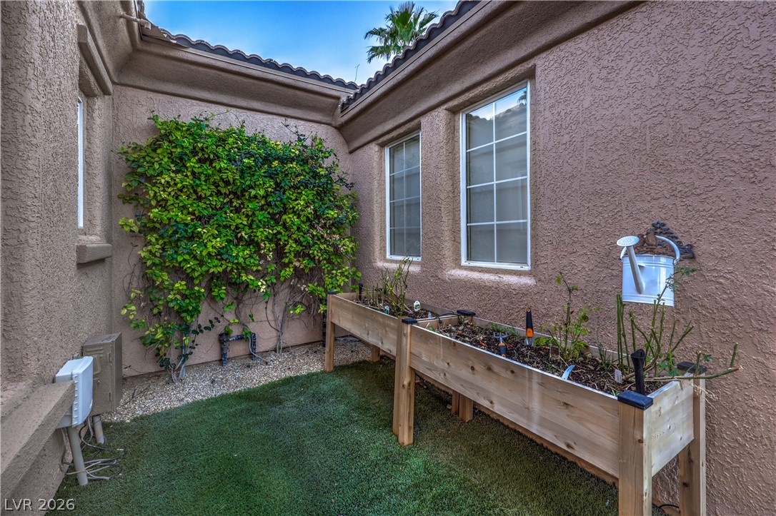 4740 Riva De Romanza Street Property Photo 22