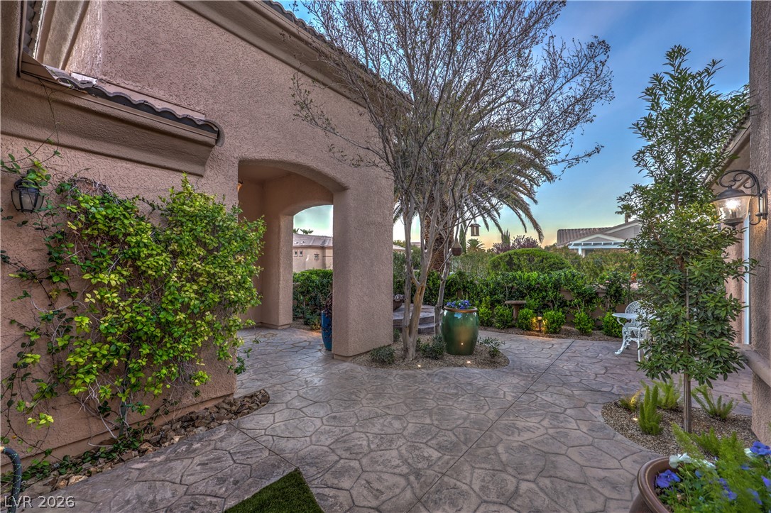 4740 Riva De Romanza Street Property Photo 23