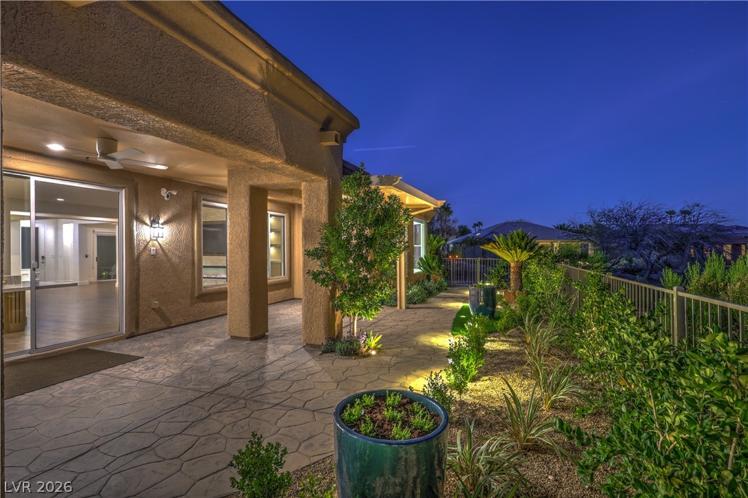 4740 Riva De Romanza Street Property Photo 46