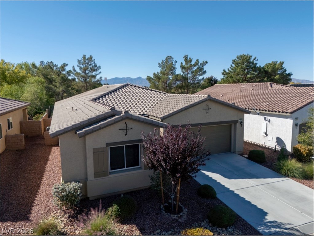 5225 Lilia Avenue Property Photo 1